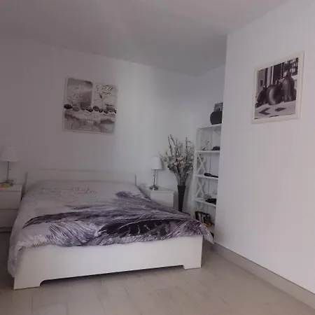 Luxury With Great Sea Views Apartment *